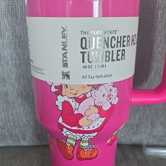 Stanley Pink Quencher H2.0 Tumbler, New, 40oz., Strawberry Shortcake - Picture 4 of 14
